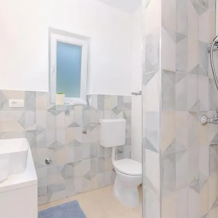 Гостевой дом Sunny Holiday Home With Private Pool *